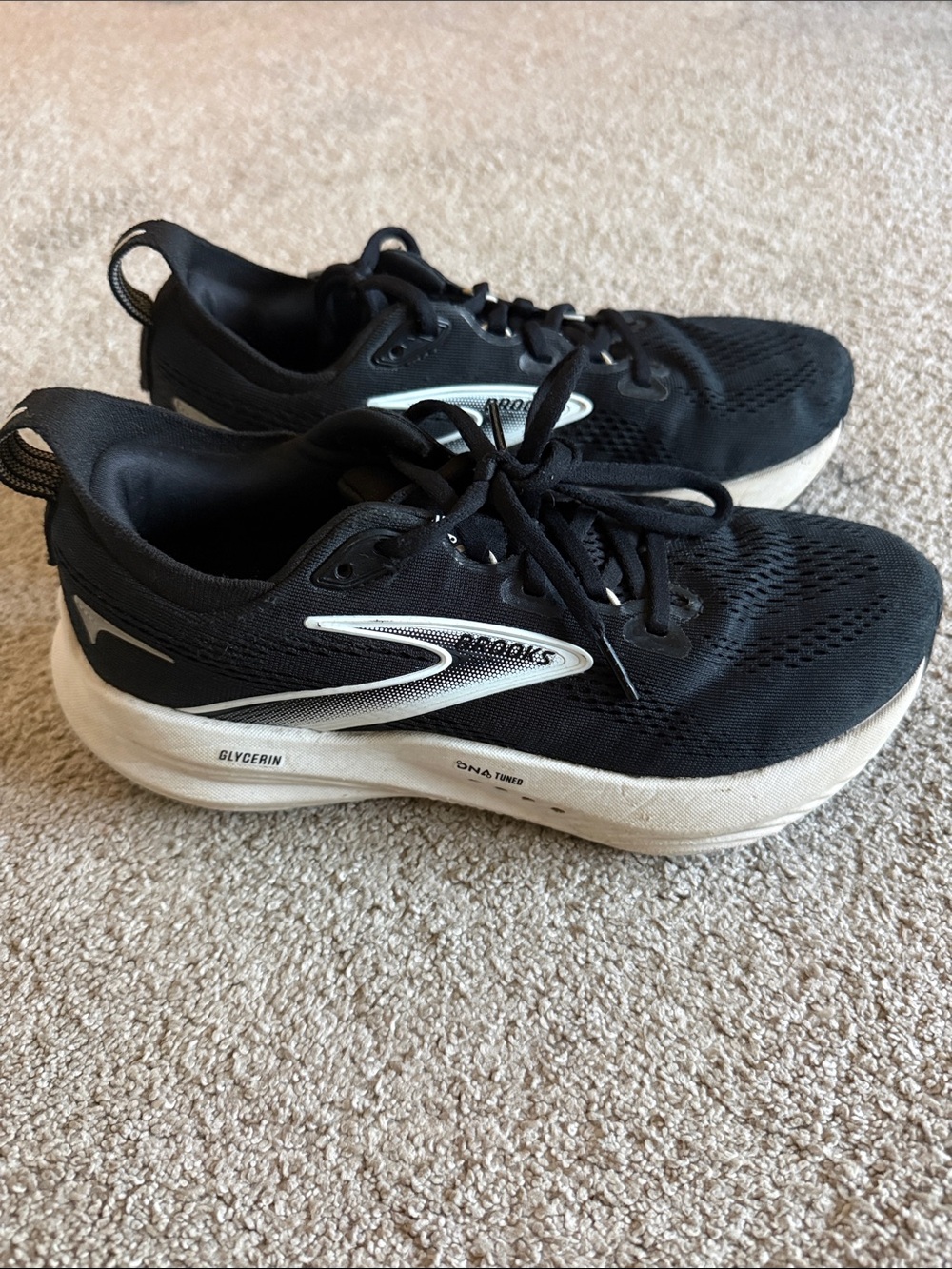 Brooks Black and White Glycerin Running Sneakers